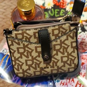 Mini crossbody